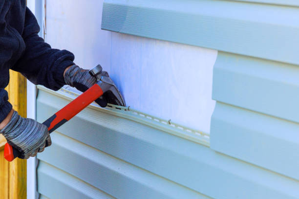 Reliable Emergency Siding Repair contractor in Sebastian, TX by Squared Siding